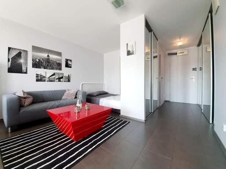 Lucka Residence Varşovia Exterior foto